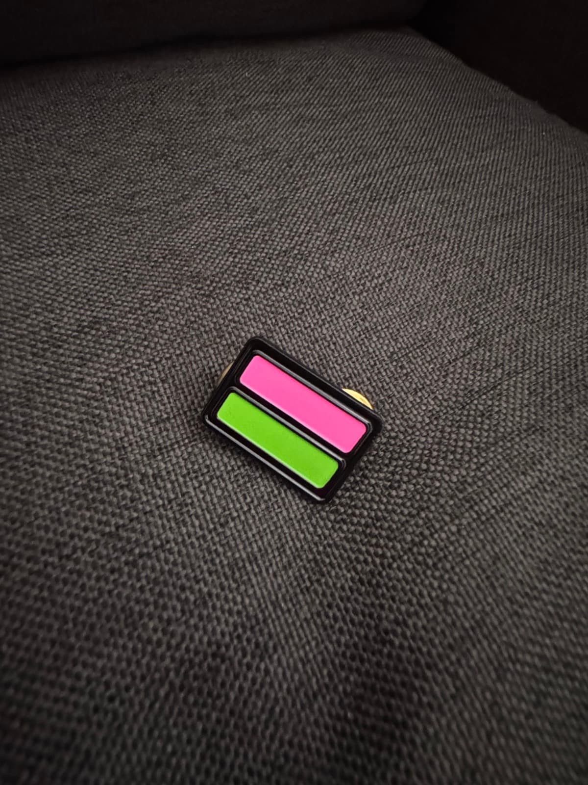 White Beauty Color Bars Pin